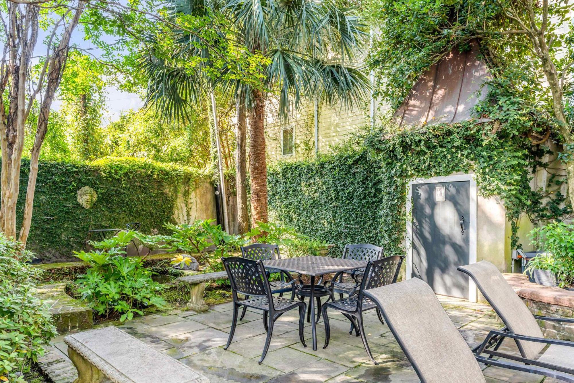 Serene Cottage With Beautiful Garden And Heated Pool Charleston Exteriér fotografie